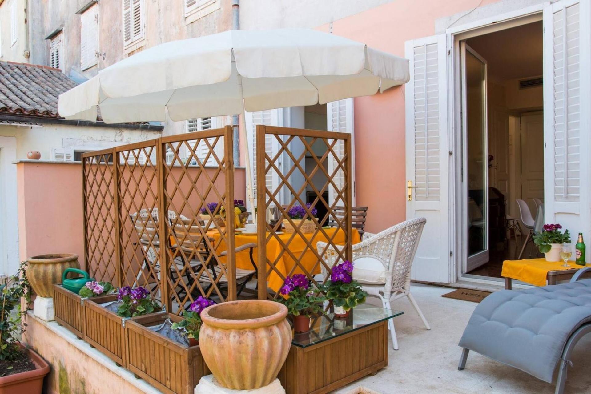 Hotel Vindobona Mali Lošinj Exterior foto